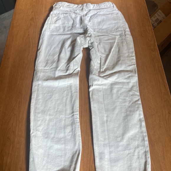 old navy white jeans - Picture 3 of 3